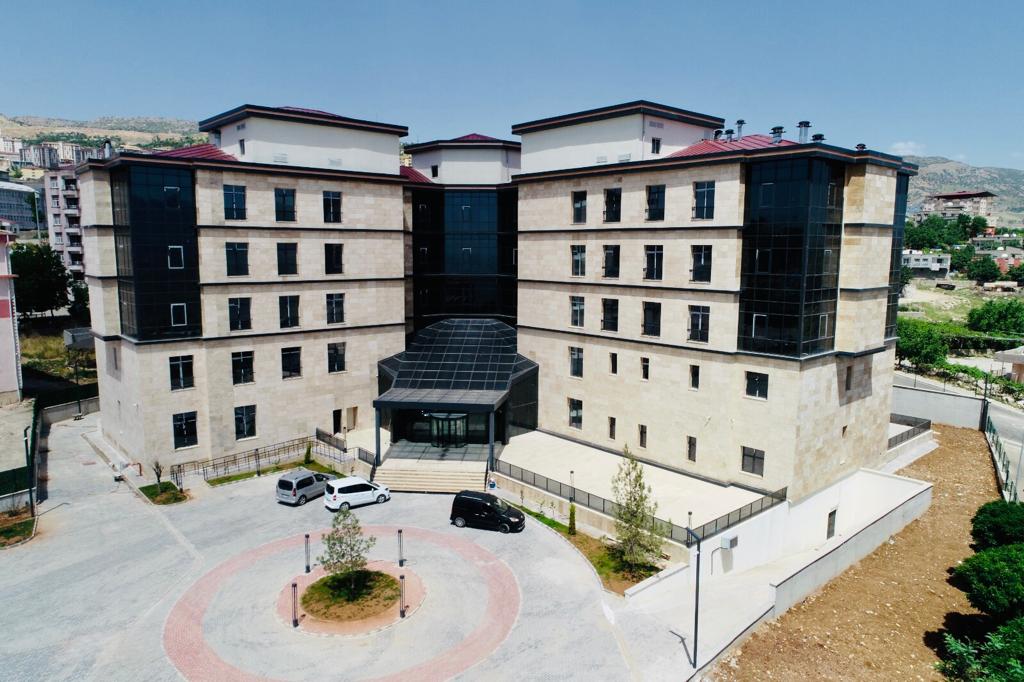 ŞIRNAK İLİ MERKEZ ÖĞRETMENEVİ BİNASI YAPIM İŞİ TAMAMLANMIŞTIR